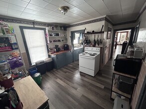 23 E Kidder St, Unit Apt 1 in Portland, ME - Foto de edificio - Building Photo