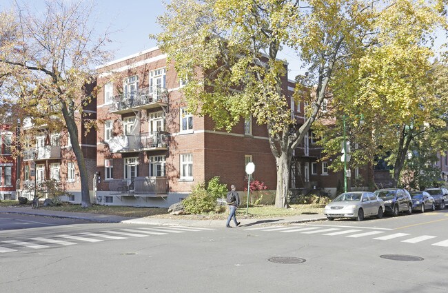 5203-5207 Durocher in Montréal, QC - Building Photo - Primary Photo