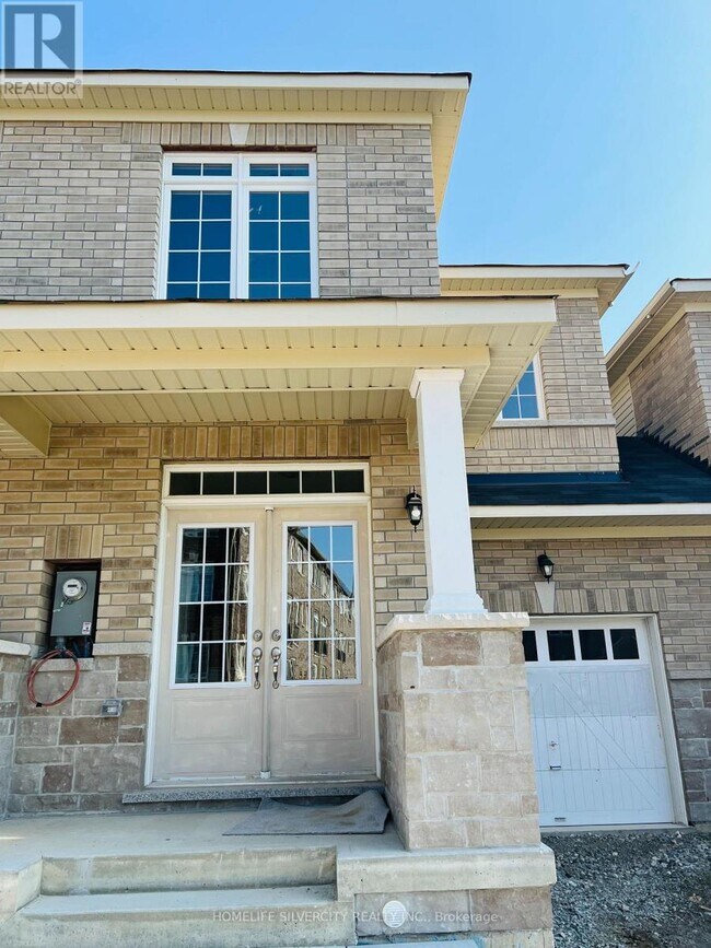 property at 7 Sail Rd