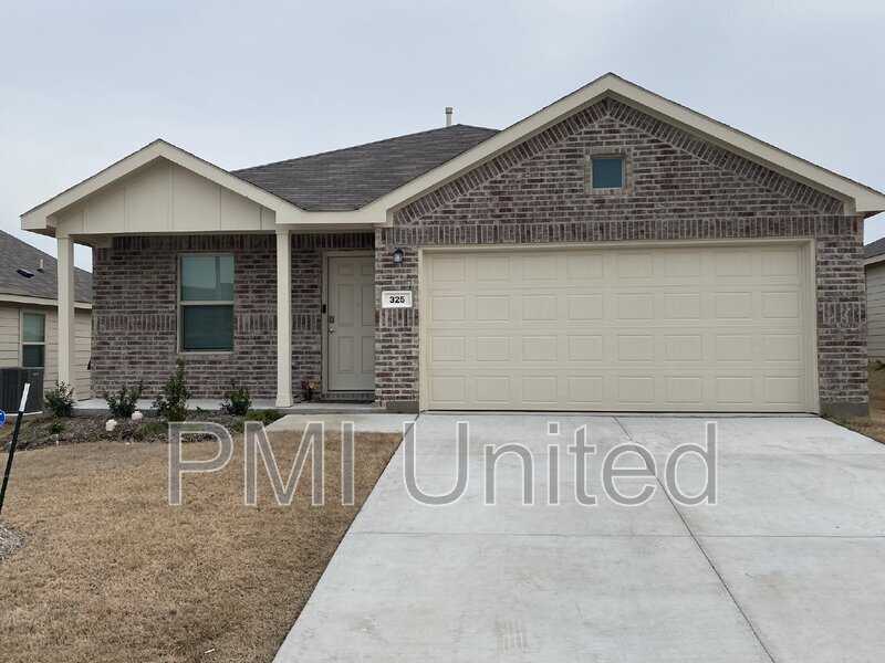 325 Pueblo Bonito Trl in Haslet, TX - Building Photo