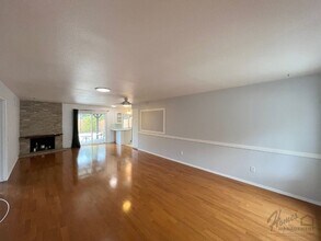 1410 Kenora St in Escondido, CA - Building Photo - Building Photo