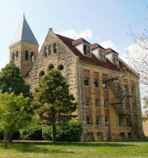 Baden Hall in Winfield, KS - Building Photo