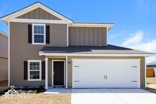 11026 Yonder Flts in Converse, TX - Building Photo