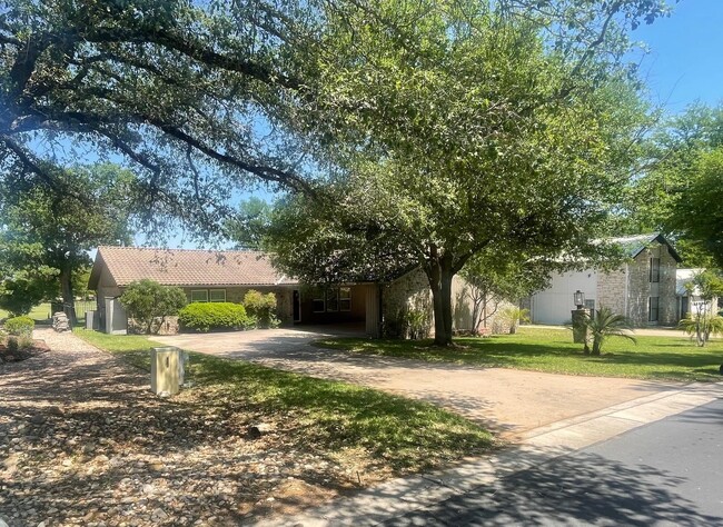 property at 505 Silver Spur