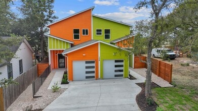 124 S Mockingbird Cir in Cedar Creek, TX - Building Photo - Building Photo