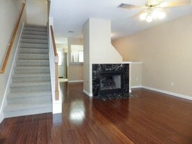 11901 Swearingen Dr in Austin, TX - Building Photo