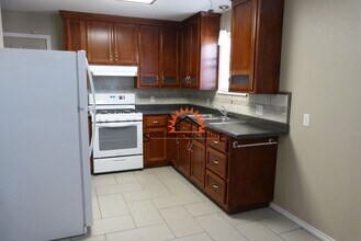 419 E 4th St in Clovis, NM - Building Photo - Building Photo