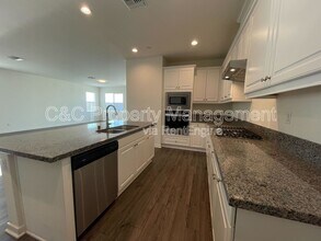 28432 Abbey Ln in Menifee, CA - Building Photo - Building Photo