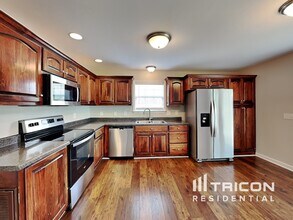 703 Maple Ct in Columbia, TN - Building Photo - Building Photo
