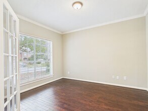 5006 Fern Garden Ct in Houston, TX - Building Photo - Building Photo