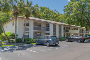 Imperial Oaks Condominiums Apartments