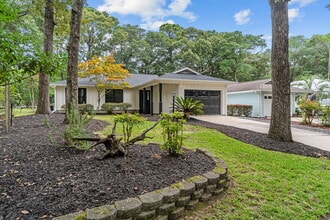 3303 Marsh View Dr in Supply, NC - Building Photo - Building Photo