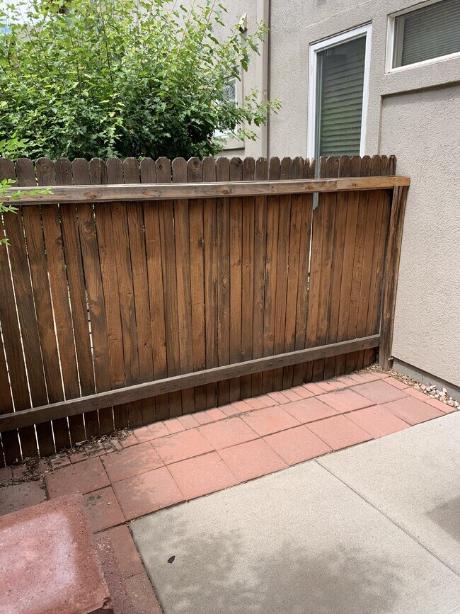 980 S Locust St in Denver, CO - Building Photo - Building Photo