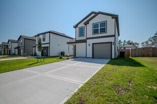22720 American Kestrel Ct in Splendora, TX - Building Photo