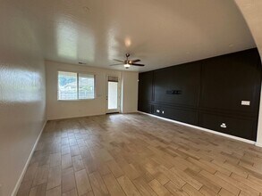 3633 W Harold Ave in Visalia, CA - Building Photo - Building Photo