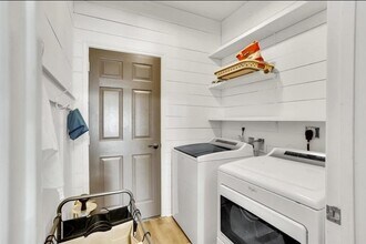 6715 Plum Springs Ln in Richmond, TX - Building Photo - Building Photo