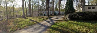 511 Homestead Dr in Gastonia, NC - Building Photo