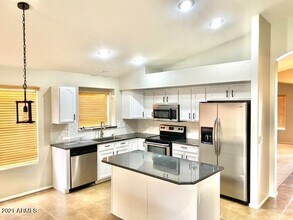 29946 N Sedona Pl in San Tan Valley, AZ - Building Photo - Building Photo