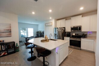 9639 Gaynor Cir in Jacksonville, FL - Building Photo - Building Photo