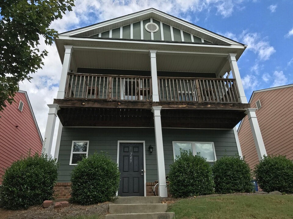 249 Fern Ridge Ct in Athens, GA - Building Photo