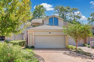 12625 Memorial Dr in Houston, TX - Building Photo