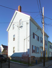 23 Brow St in Fall River, MA - Building Photo - Building Photo