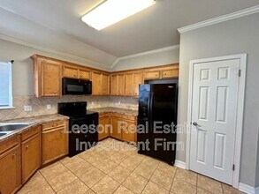 4933 General Polk Dr in Bossier City, LA - Building Photo - Building Photo
