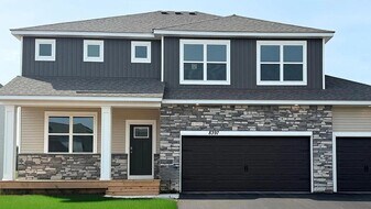 8397 Brumby Trl in Woodbury, MN - Building Photo