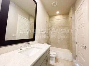 6112 Seville Dr in Austin, TX - Building Photo - Building Photo