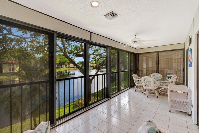 10592 Tropic Palm Ave in Boynton Beach, FL - Building Photo - Building Photo