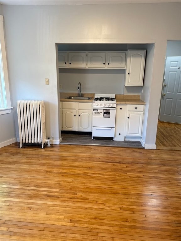 property at 160 Strathmore Rd
