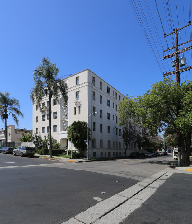 Kingsley House in Los Angeles, CA - Foto de edificio