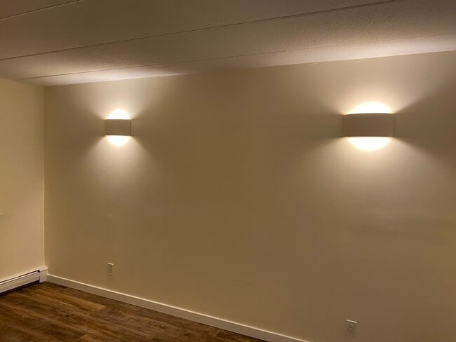27 Northill St, Unit 3K in Stamford, CT - Foto de edificio - Building Photo