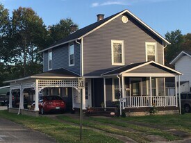 426 19th St in Ashland, KY - Building Photo