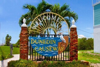 2631 St Joseph Dr W in Dunedin, FL - Building Photo - Building Photo