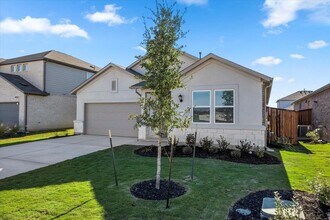 1409 Alana Fls Ave, Unit 18-301-A in Pflugerville, TX - Foto de edificio - Building Photo