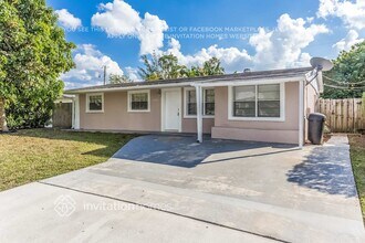 5576 Souchak Dr in West Palm Beach, FL - Foto de edificio - Building Photo