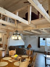 280 Quarry Rd in North Hero, VT - Foto de edificio - Building Photo