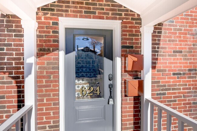 624 Maury Ave in Norfolk, VA - Building Photo - Building Photo