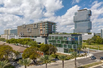 The International at Aventura in Aventura, FL - Building Photo - Building Photo