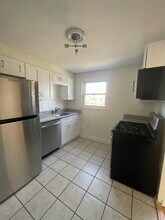797 Cooke Dr in Pittsburgh, PA - Building Photo - Building Photo