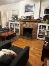 401 E 35th St in Austin, TX - Building Photo - Building Photo