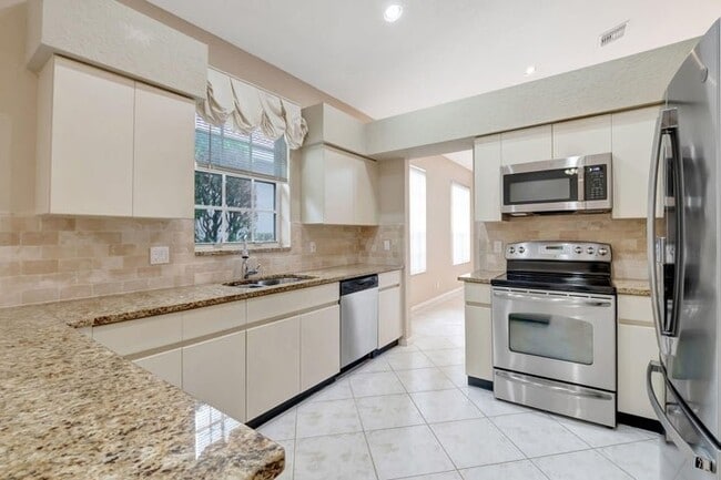 property at 11081 Springbrook Cir