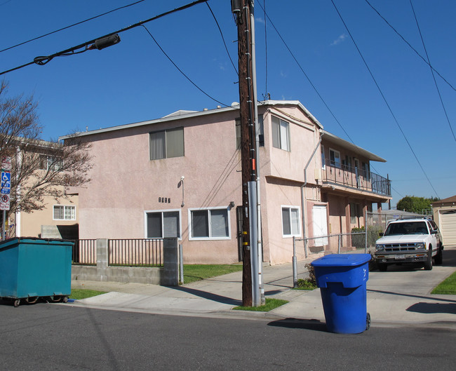 1917 22nd St in Santa Monica, CA - Foto de edificio - Building Photo