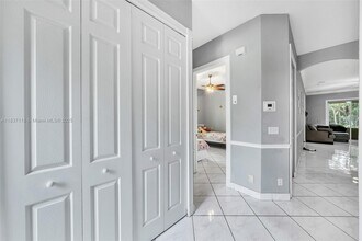 8908 NW 40th St in Coral Springs, FL - Building Photo - Building Photo