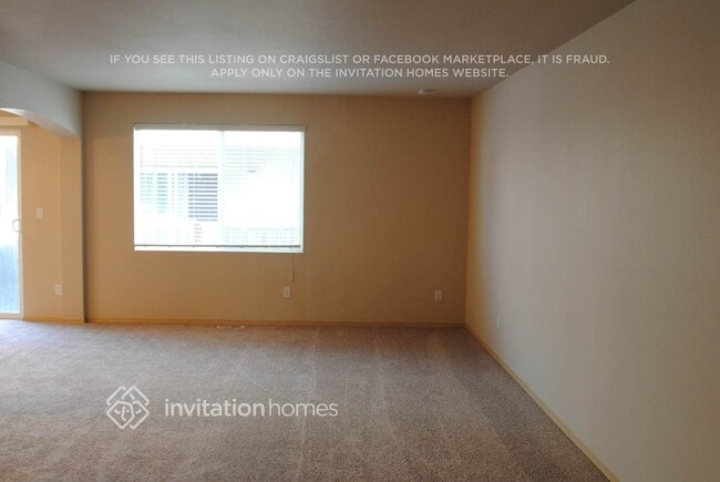 7313 178th St E in Puyallup, WA - Foto de edificio - Building Photo