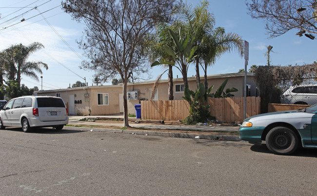 1922-1932 A Ave in National City, CA - Building Photo - Building Photo