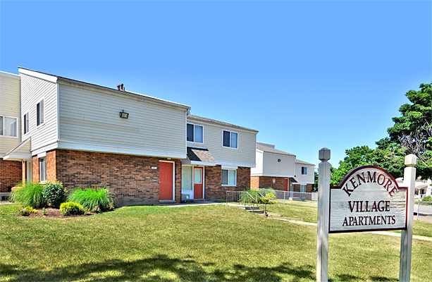 Kenmore Commons Townhomes in Cleveland, OH - Building Photo - Building Photo