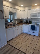 3561 Edwards Rd in Cincinnati, OH - Building Photo - Building Photo