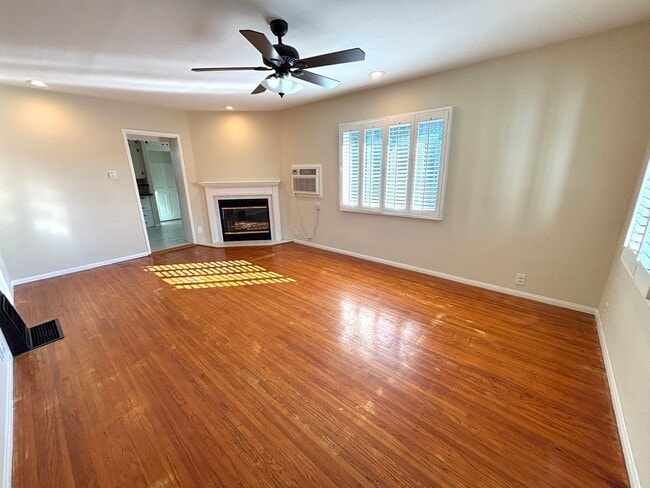 1324 Prospect Ave in Long Beach, CA - Building Photo - Building Photo